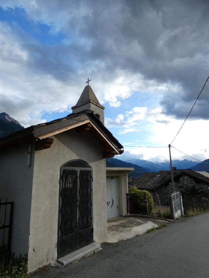 La Maisonnette De Larey Aosta Exterior photo